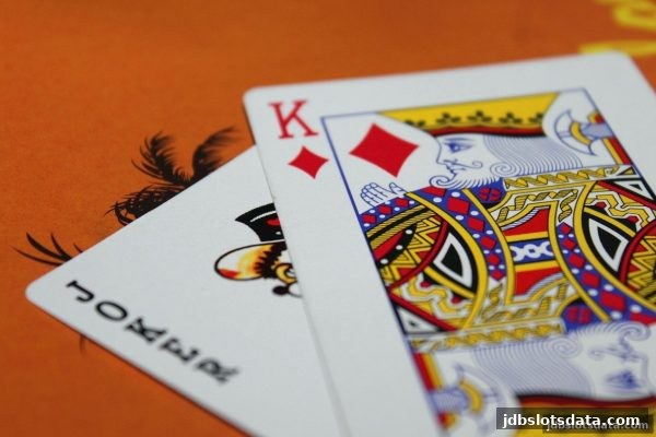 创新牌九玩法融合骰宝大小预测——jdb电子游戏官网策略解析