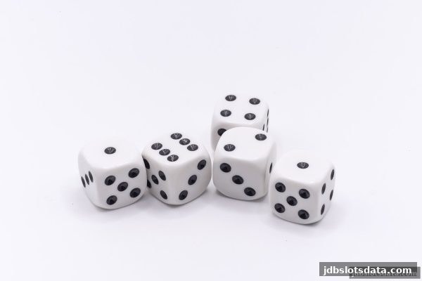 jdb电子游戏官网：麻将搭子组合的深度解析与实战策略